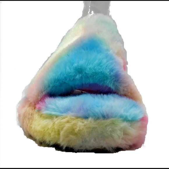 FOREVER FLUFFY SLIPPERS SOFT FAUX FUR SLIDE SANDAL OPEN TOE WITH ELASTIC STRAP - Picture 3 of 4